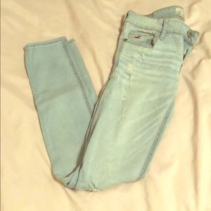 Light washed distressed Hollister skinny jeans.